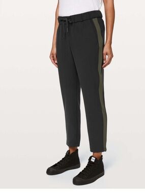 Lululemon On The Fly Pant Woven Track Joggers